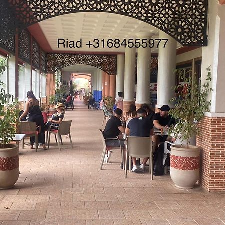 Riad Nezha Avec Jacuzzi Et 3 Piscines Au Coeur De Marrakesh Eksteriør billede