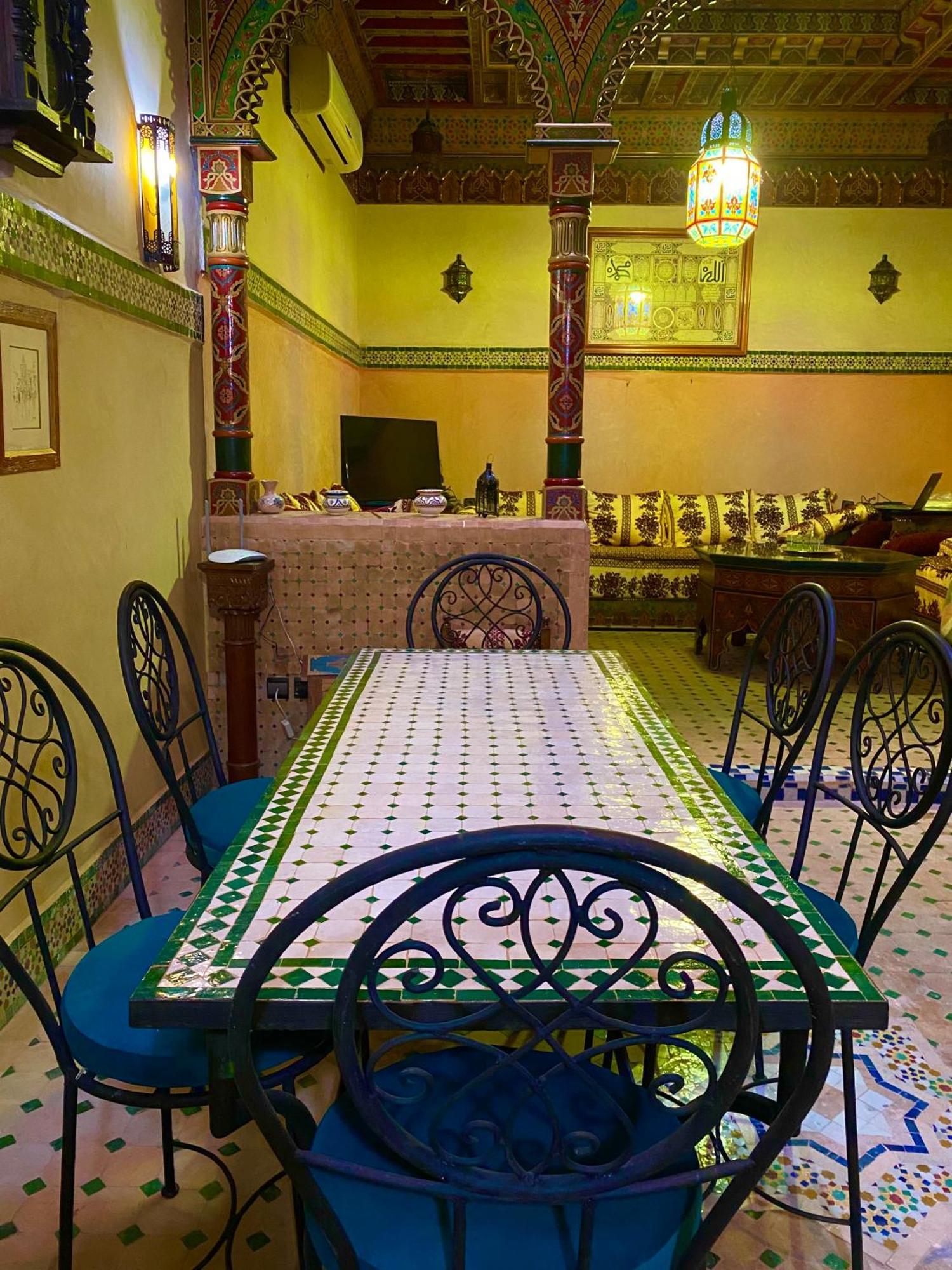 Riad Nezha Avec Jacuzzi Et 3 Piscines Au Coeur De Marrakesh Eksteriør billede