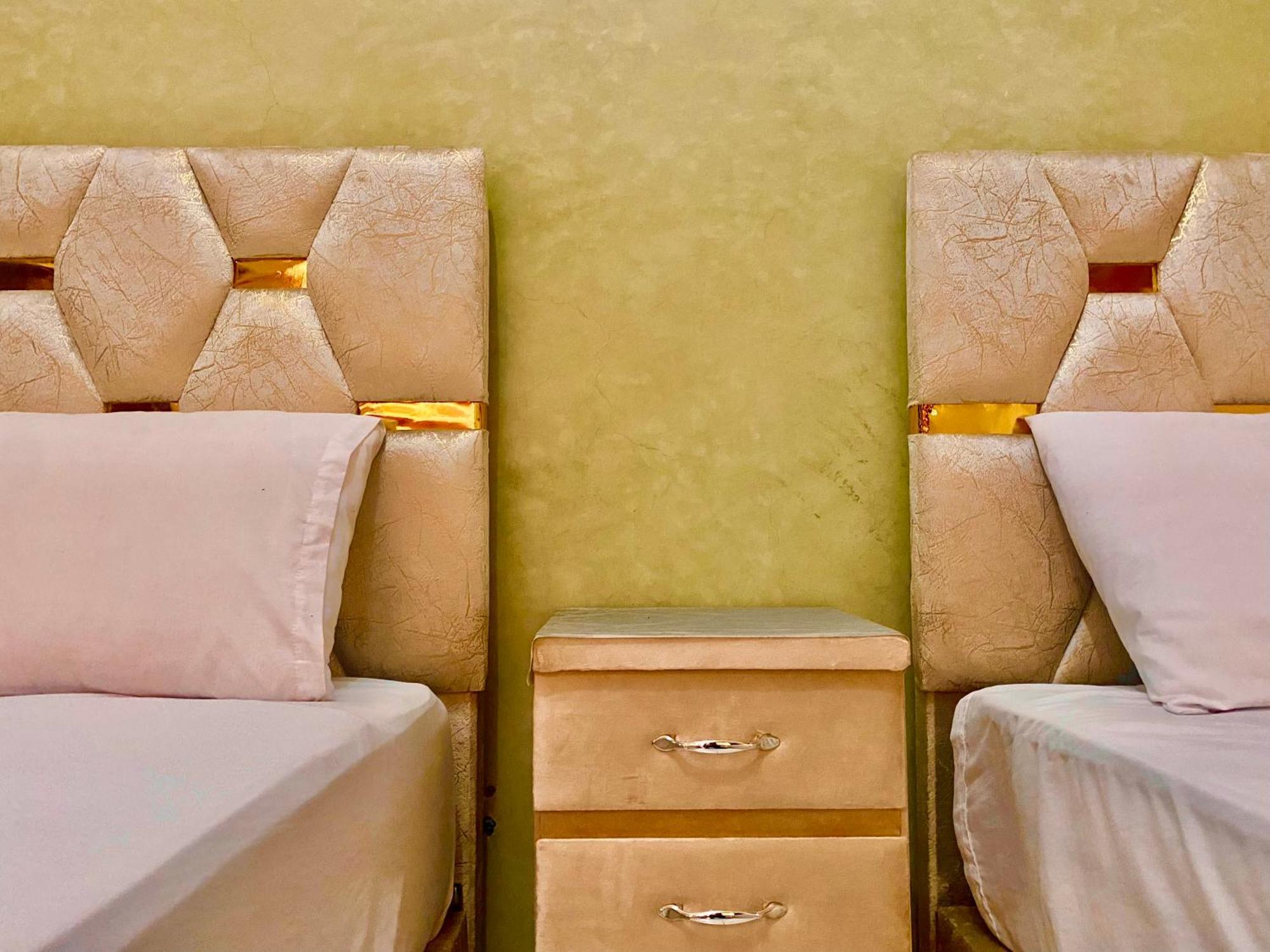 Riad Nezha Avec Jacuzzi Et 3 Piscines Au Coeur De Marrakesh Eksteriør billede