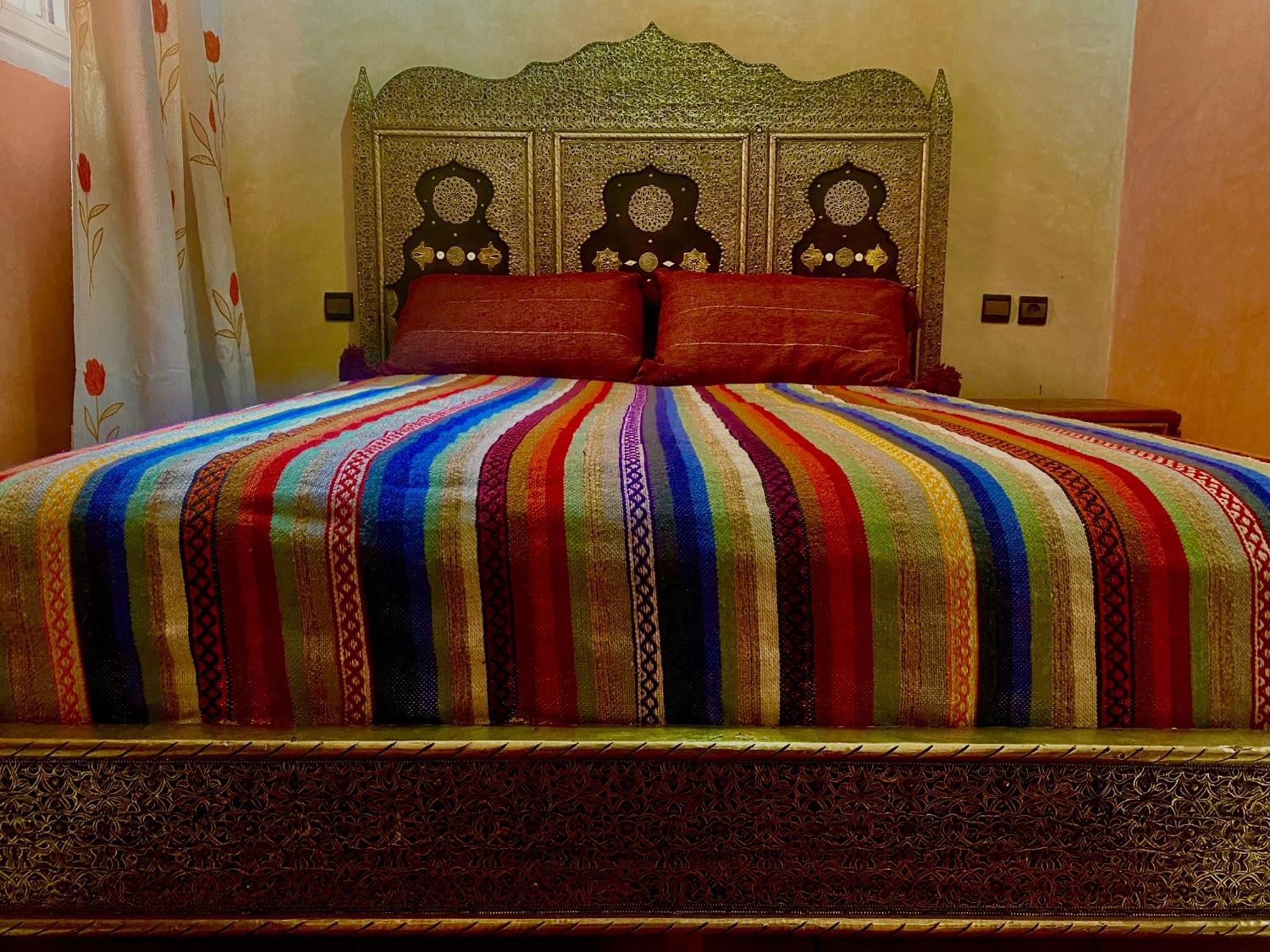 Riad Nezha Avec Jacuzzi Et 3 Piscines Au Coeur De Marrakesh Eksteriør billede