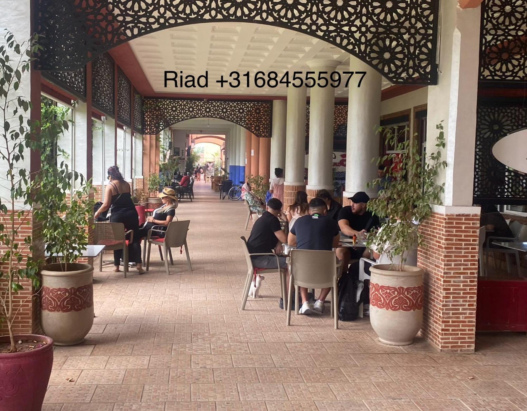 Riad Nezha Avec Jacuzzi Et 3 Piscines Au Coeur De Marrakesh Eksteriør billede