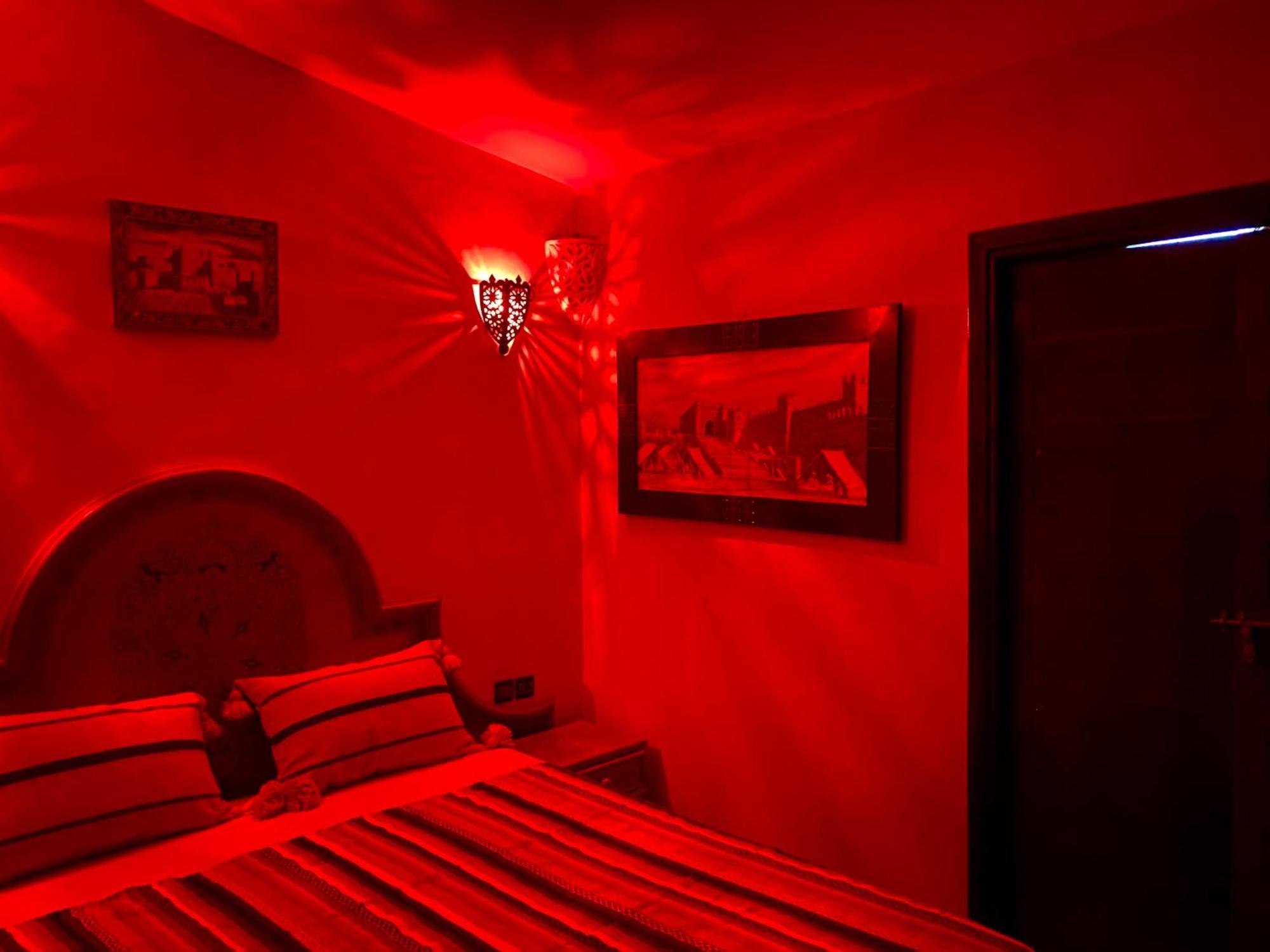 Riad Nezha Avec Jacuzzi Et 3 Piscines Au Coeur De Marrakesh Eksteriør billede